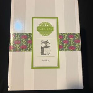 Scentsy Red Fox Warmer with Green and Pink Accents